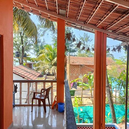 Golden Wings Cafe Hotell Gokarna  Eksteriør bilde